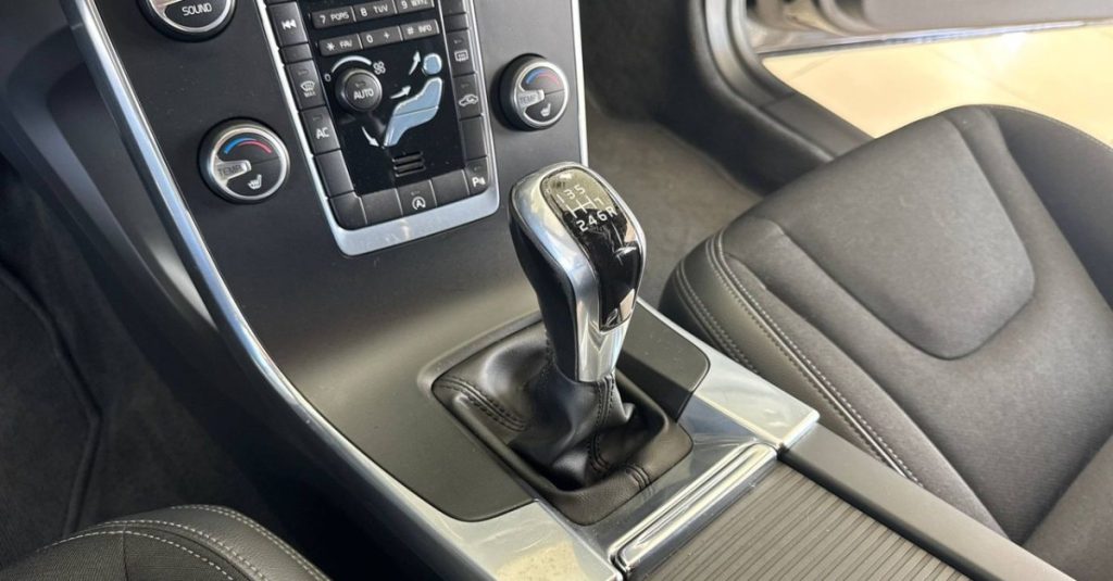Volvo V60 2015