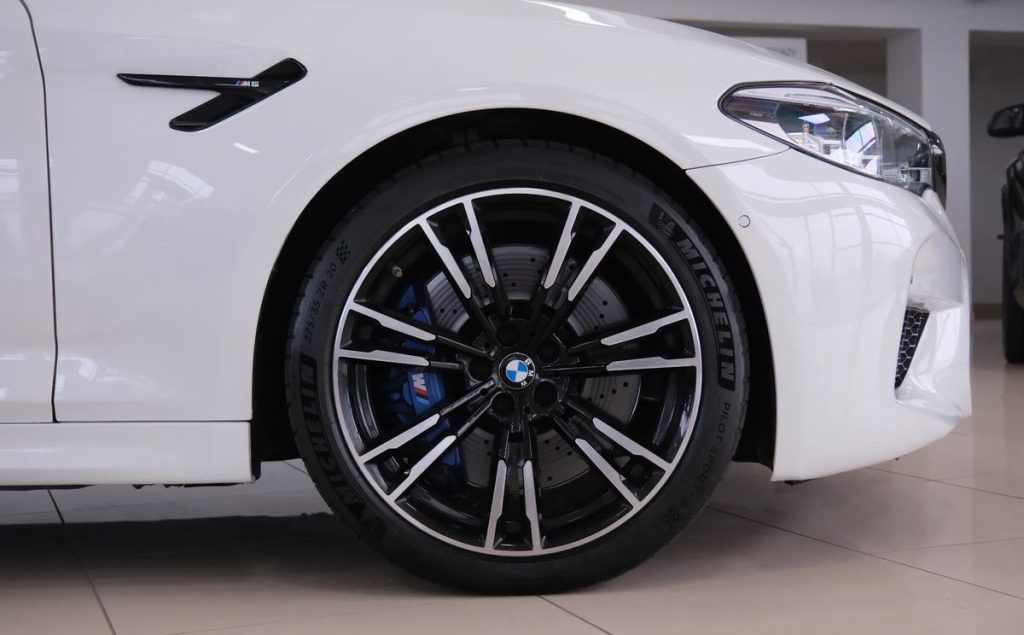 BMW M5 2019