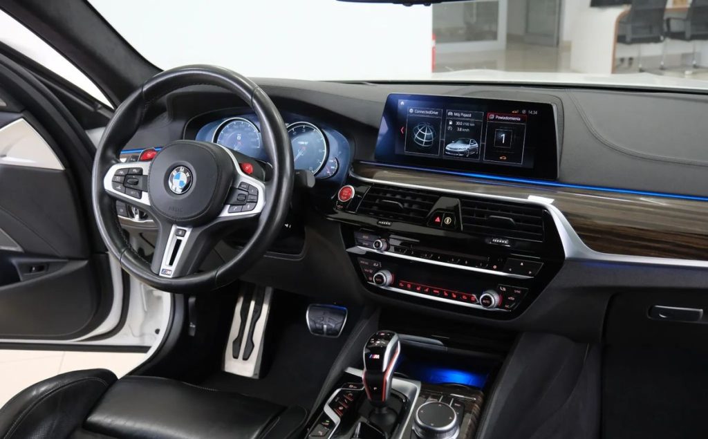 BMW M5 2019