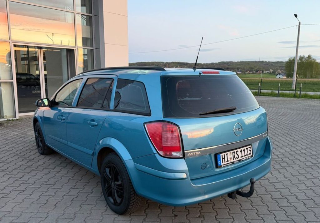Opel Astra 2005