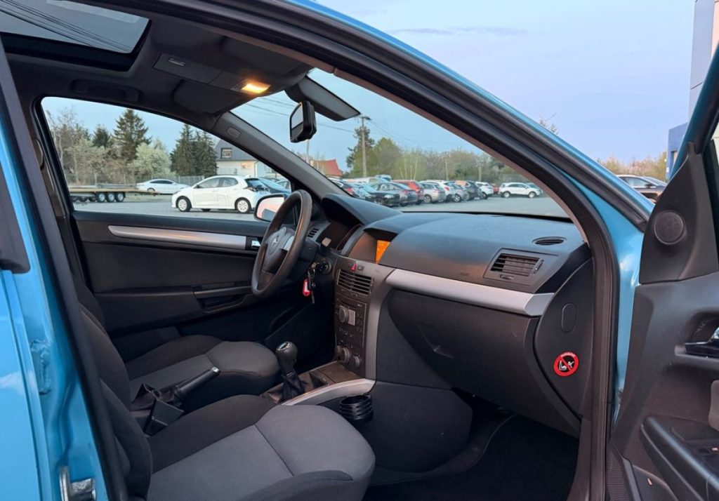 Opel Astra 2005